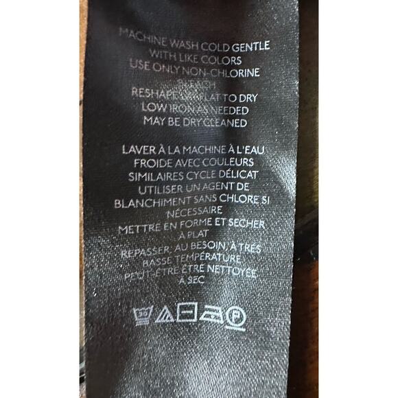 Anthropology Black Lace Top Key Hole Back Button Ruffle Neck Sz Small Women - Picture 6 of 6